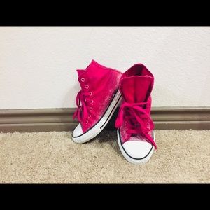 Converse Size 2